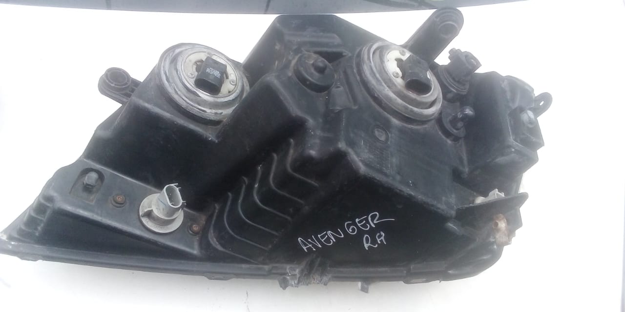 FAROS DELANTEROS DODGE AVENGER 2008 AL 2014